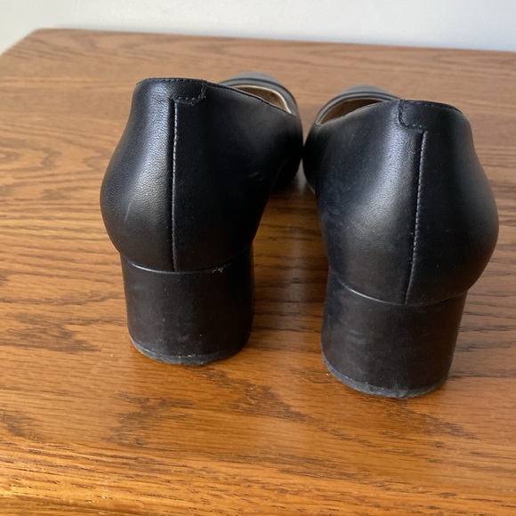 Cole Haan Go to Pump - Picture 3 of 5